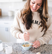 Load image into Gallery viewer, Baby Food Maker with Storage and Spoons Blue